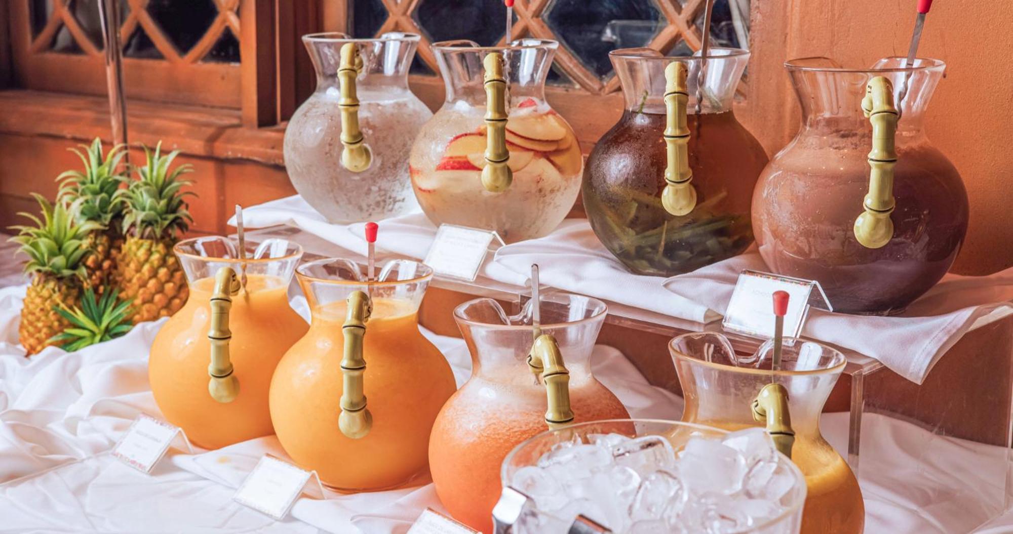Dpny Beach Hotel & Spa Ilhabela Eksteriør bilde Fruit juice